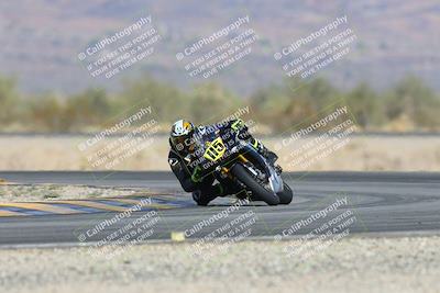 media/Dec-08-2024-CVMA (Sun) [[267e5a7075]]/Race 2-Amateur Supersport Open/